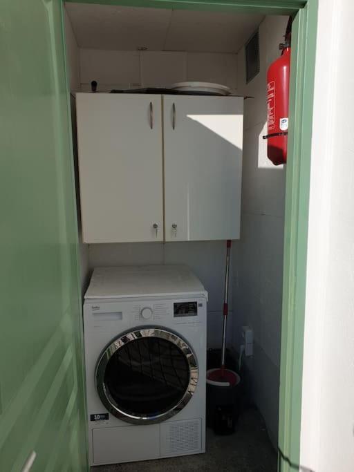 Le Teil Appartement Duplexe De 1 A 4 Chambres Privees Dans Maison מראה חיצוני תמונה